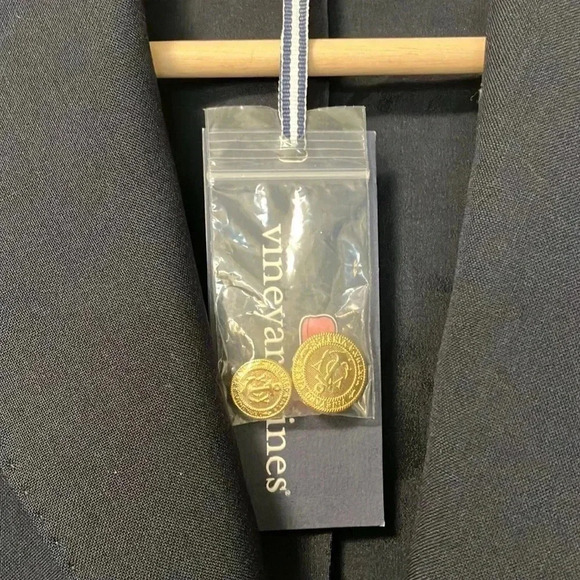 NWT Vineyard Vines 100% virgin wool navy gold  buttons blazer - Picture 7 of 10